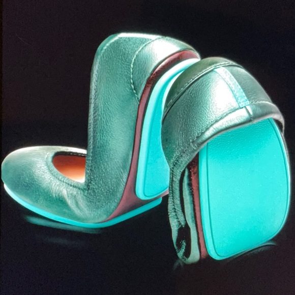 🌹 TIEKS TAHITIAN PEARL BALLERINA FLATS 🌹SIZE 8 🌹 - Picture 2 of 16